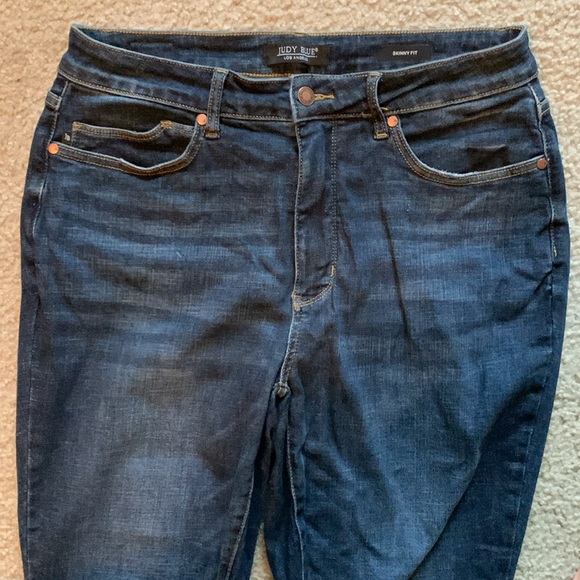 Judy Blue Los Angeles. Skinny Fit. Blue Jeans. Size 14w. - Picture 4 of 16